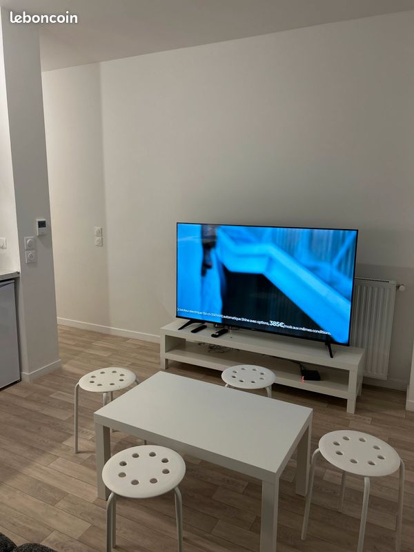 Appartement 1 pièce 25 m² · à Melun · 25 m² · 800 €