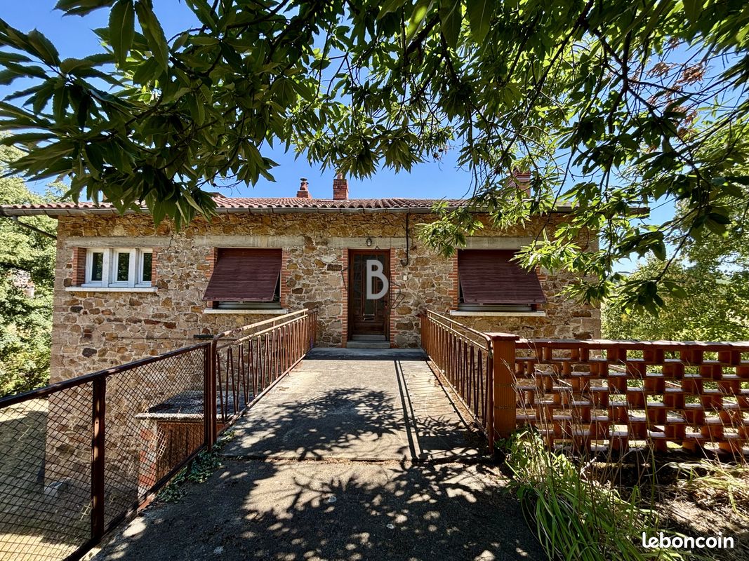 Maison 7 pièces 200 m² · à Carmaux · 200 m² · 130 000 €