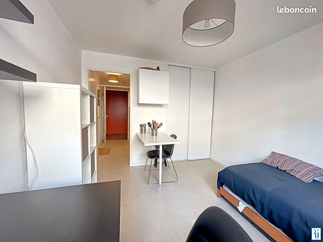 Appartement 1 pièce 18 m² · à Rouen · 18 m² · 430 €
