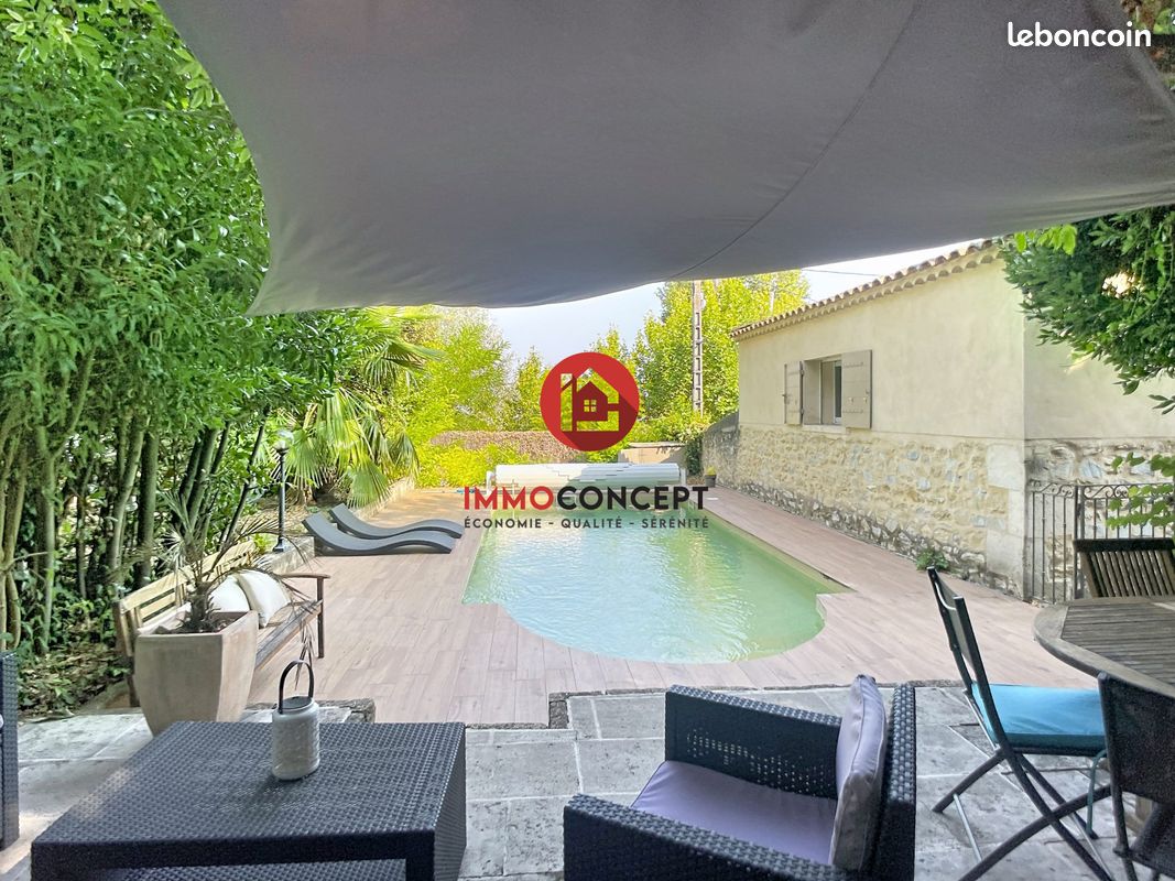 Maison 7 pièces 224 m² · à Villeneuve-lès-Avignon · 224 m² · 850 000 €