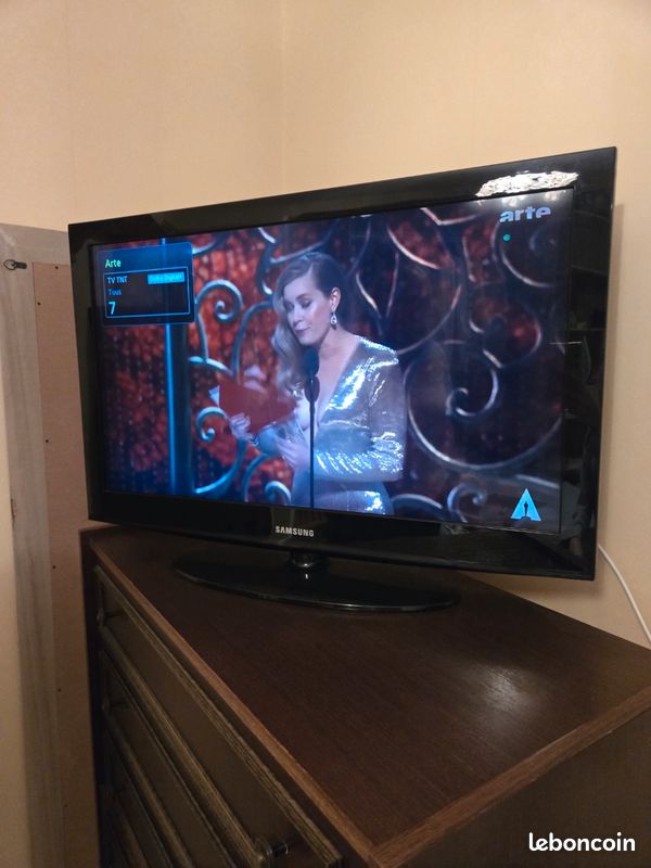 Telé Samsung (image 1)