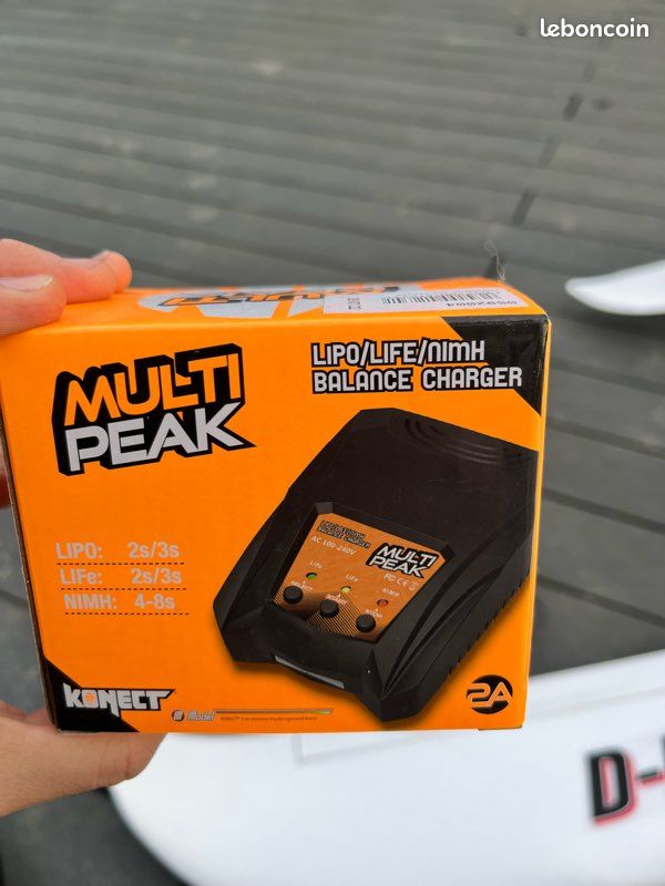 Récepteur R9DS 2.4Ghz 9 voies SBUS RadioLink - SAS