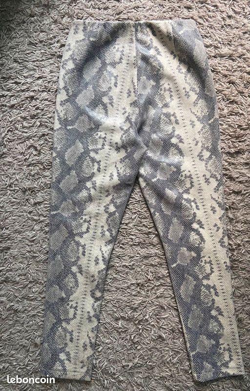 Kalinga Ashok Rosewe Plus Size Swimsuits Trench Coat Fendi Winter