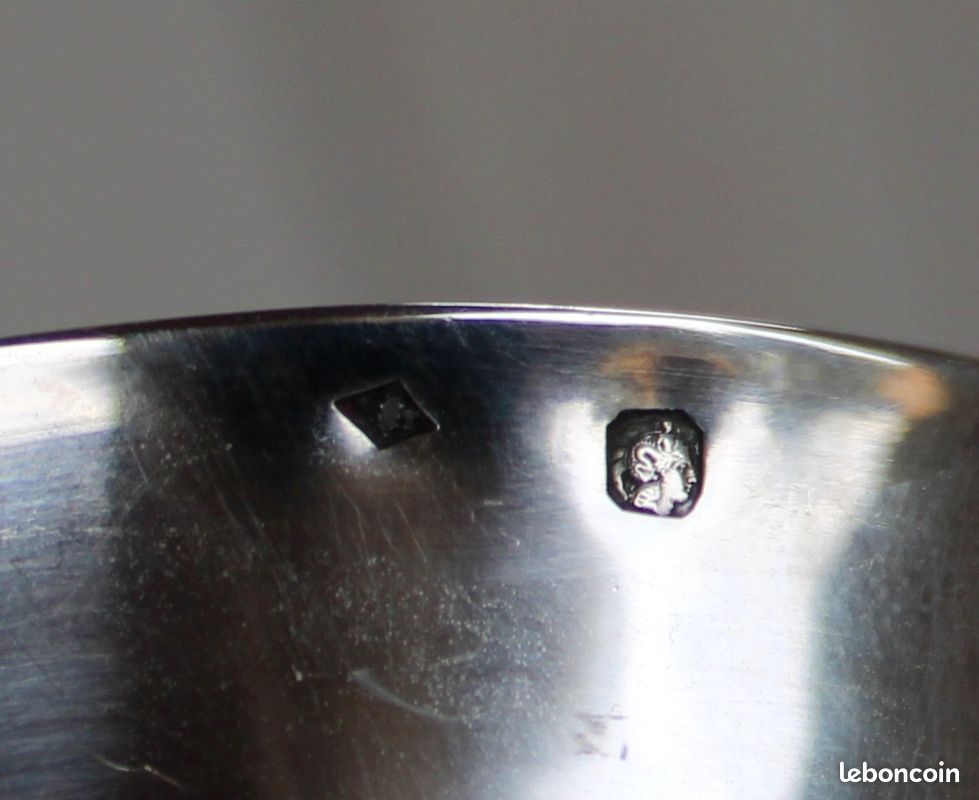 Timbale tulipe en argent massif °titre poinçon Minerve - Arts de la