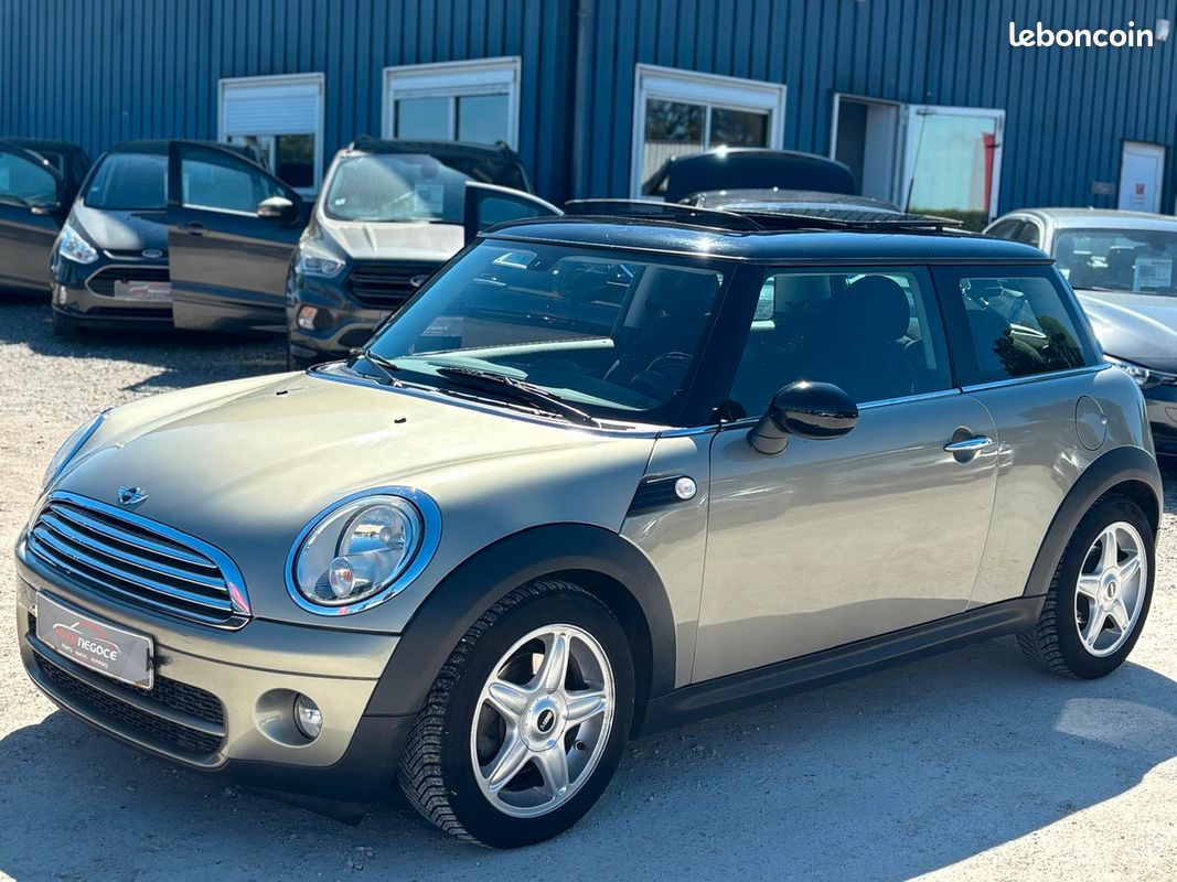 Mini Mini COOPER HATCH 1.6 D 110 / (image 1)