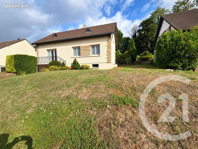 Maison 5 pièces 123 m² · à Montdidier · 123 m² · 160 000 €
