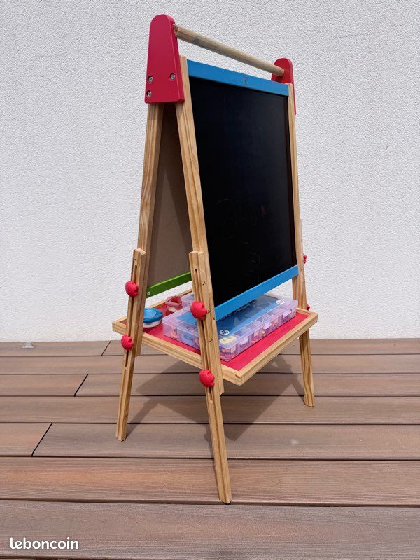 Chevalet Enfant Extérieur En Bois Hape - Double Face Pour Peinture Et Dessin Dès 3 Ans - Activité Créative En Plein Air