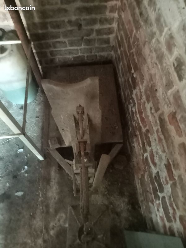 Ancienne balance de ferme (image 2)