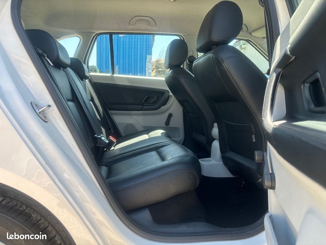 SKODA FABIA COMBI 1.2 TSI 105ch Ambition BOITE AUTOMATIQUE (image 9)