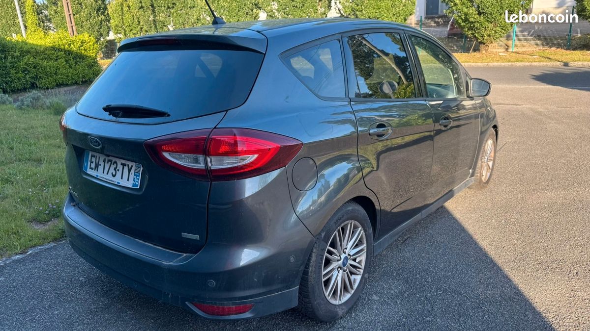 Ford c-max 1.0 ecoboost 122 000 kms ct.ok (image 3)