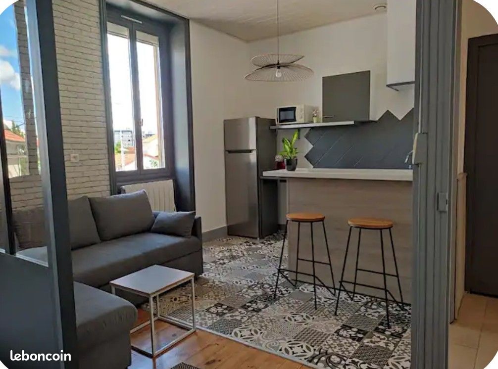 Appartement 1 pièce 38 m² · à Roanne · 38 m² · 410 €