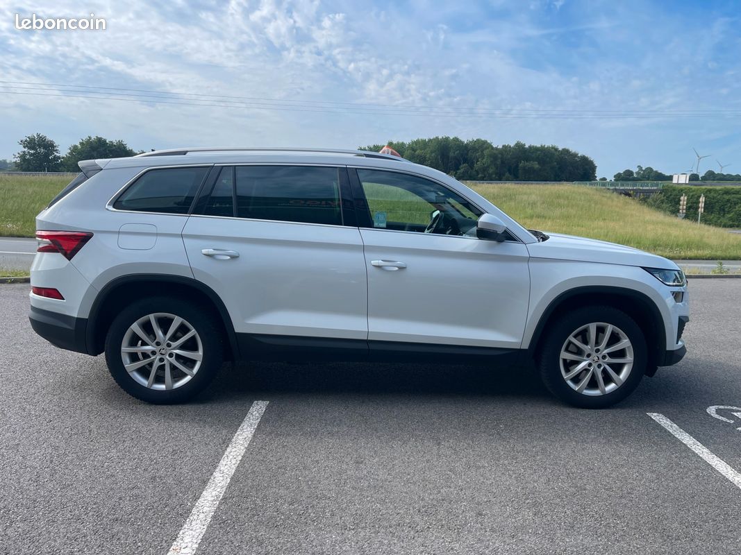 Skoda kodiaq 2.0 tdi 150 ch style dsg7 7 places / tva recuperable (image 21)
