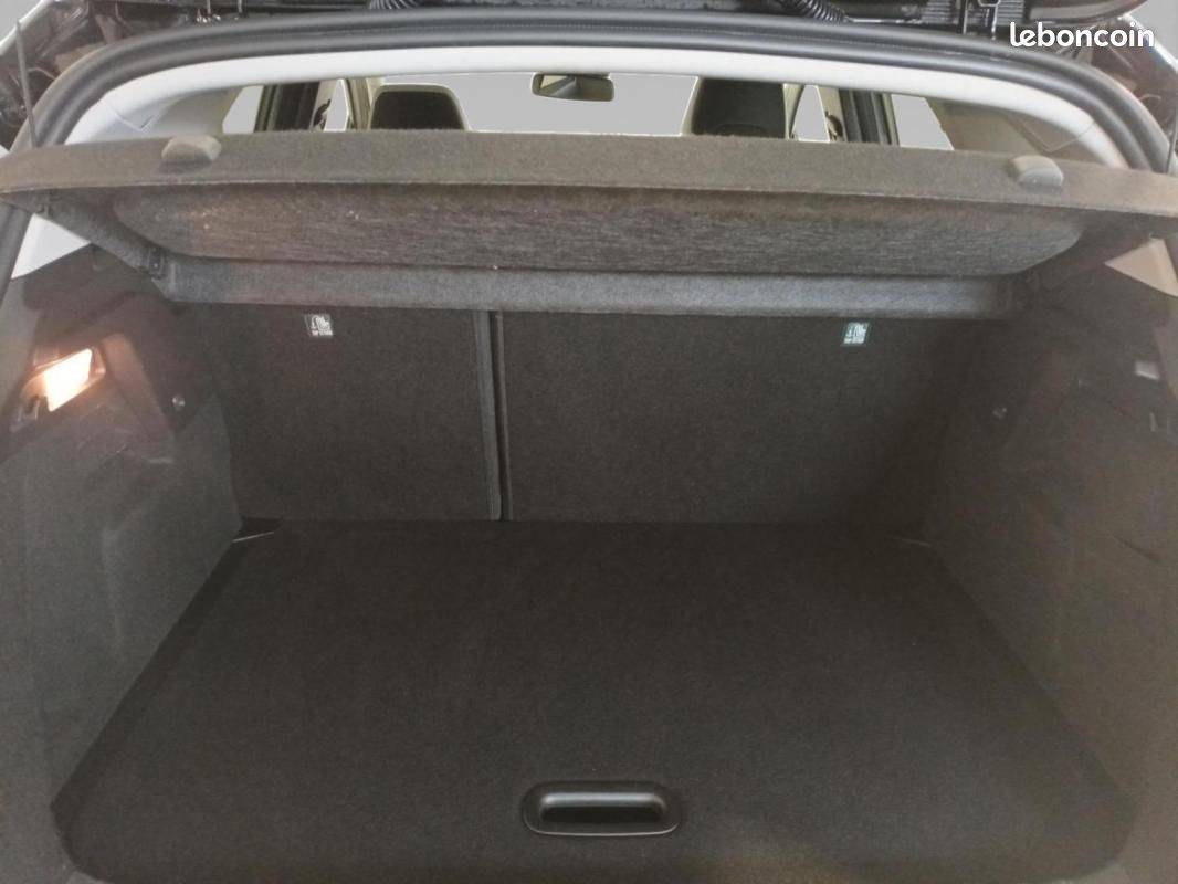 Renault Captur II E-Tech hybride 145 Techno (image 10)