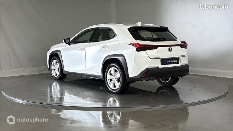 Lexus Ux 250h 2WD Pack Business Plus + Stage Hybrid Academy MY22 (image 8)