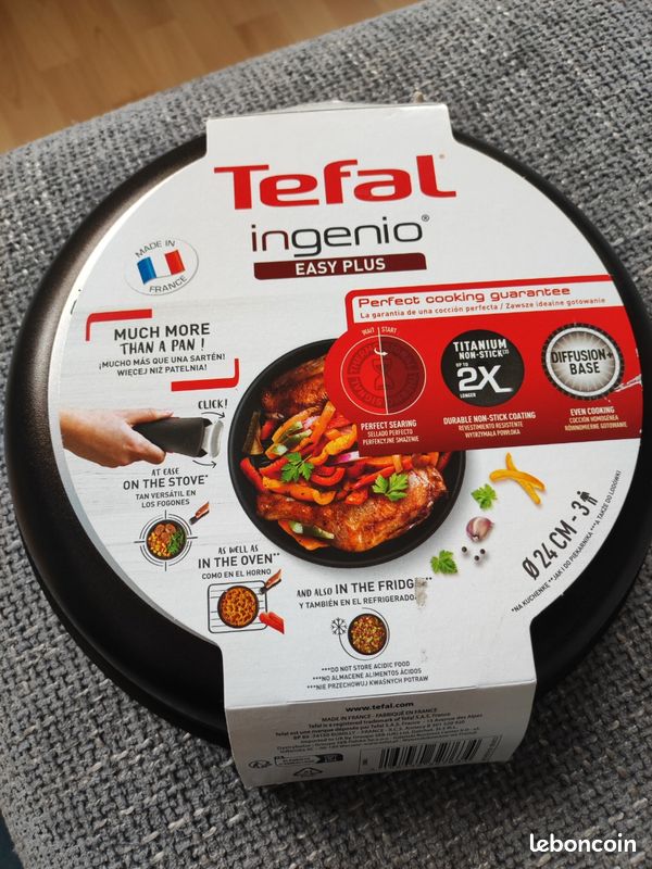 Poêle Téfal sans queue (image 2)