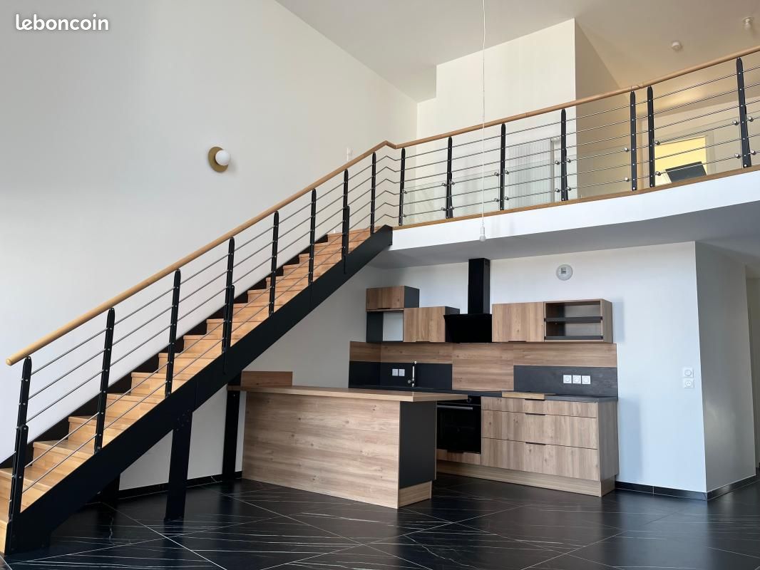 Appartement 4 pièces 133 m² · à La Rochelle · 133 m² · 1 792 €