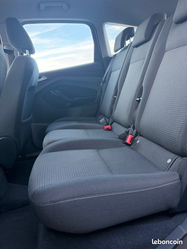 Ford C-Max 1.6L 115cv Modèle Business 5 portes Garantie 6 mois (image 11)