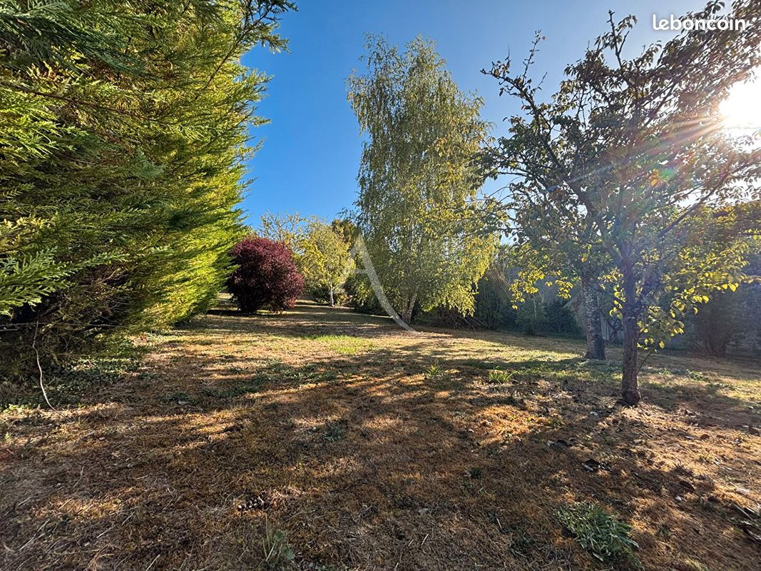 Terrain 500 m² · à Salins · 500 m² · 66 000 €