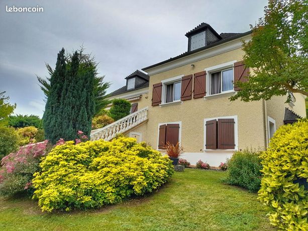Villa 7 pièces 183 m²