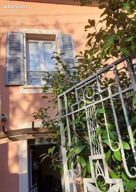 Appartement 3 pièces 67 m² · à Corbeil-Essonnes · 67 m² · 170 000 €
