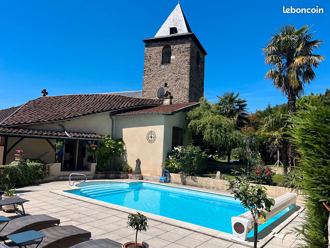 Maison 10 pièces 260 m² · à Bouillac · 260 m² · 505 200 €