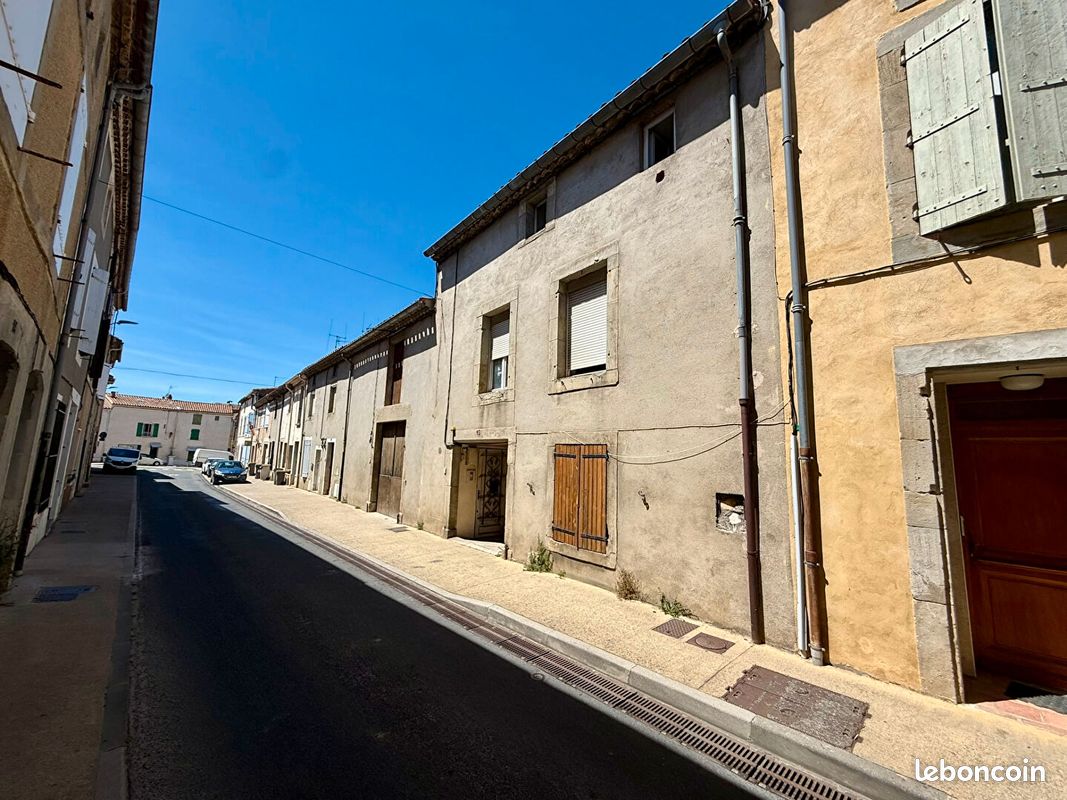 Immeuble 6 pièces 197 m² · à Pennautier · 197 m² · 180 000 €