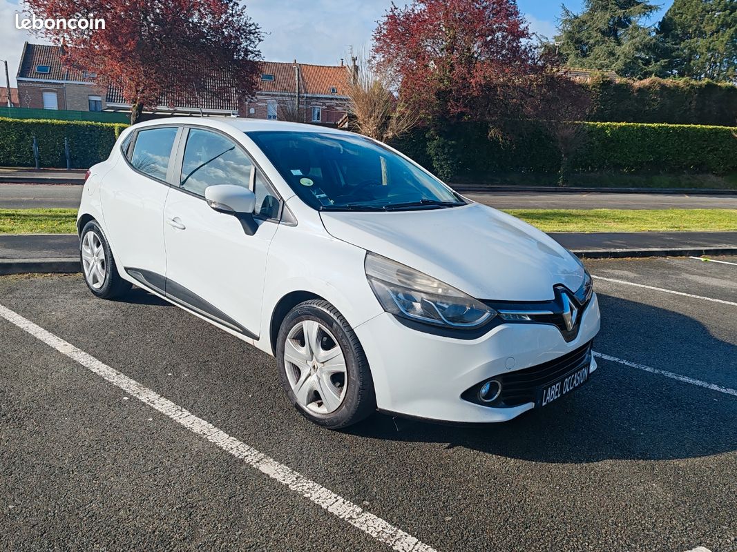 renault-clio-iv-dci-90-1-re-main-voitures