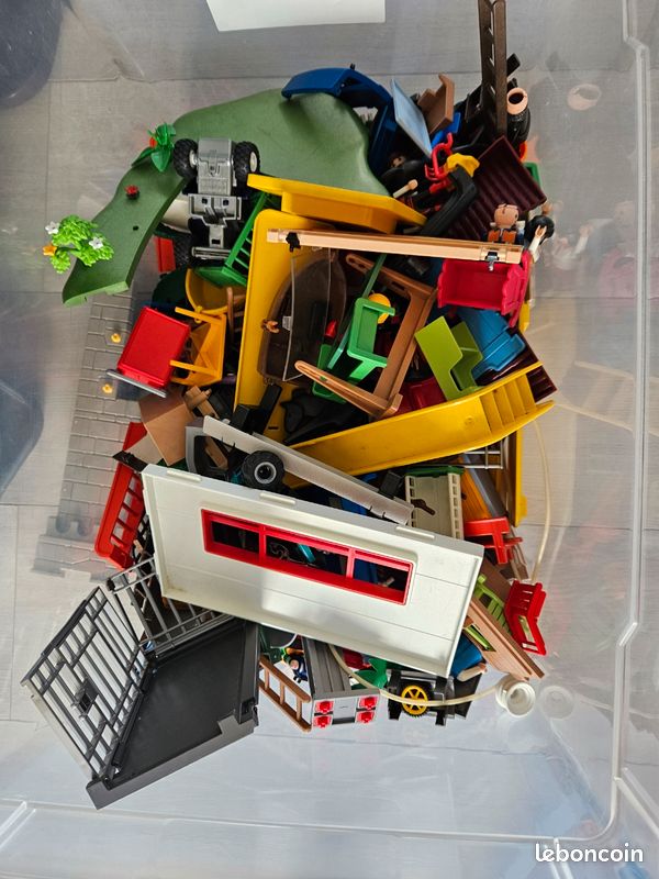 Caisse Playmobil décors+accessoires (image 2)