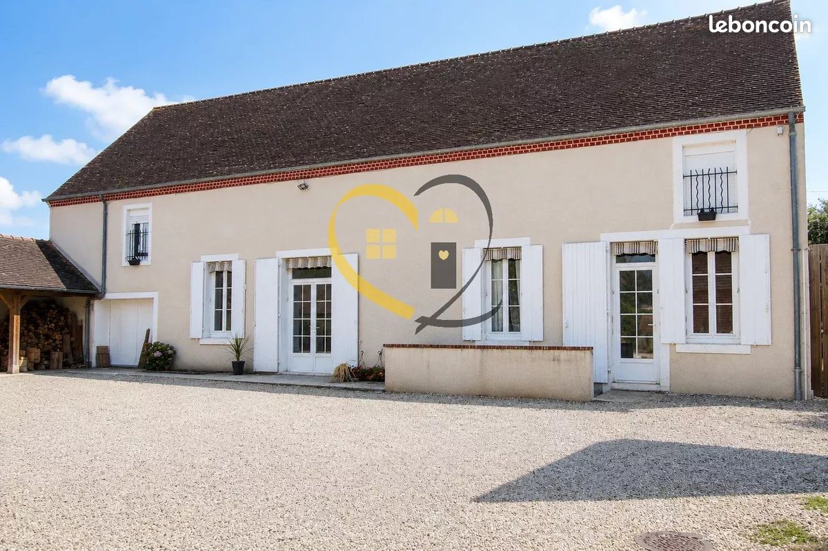 Maison 5 pièces 237 m² · à Chéry · 237 m² · 220 000 €