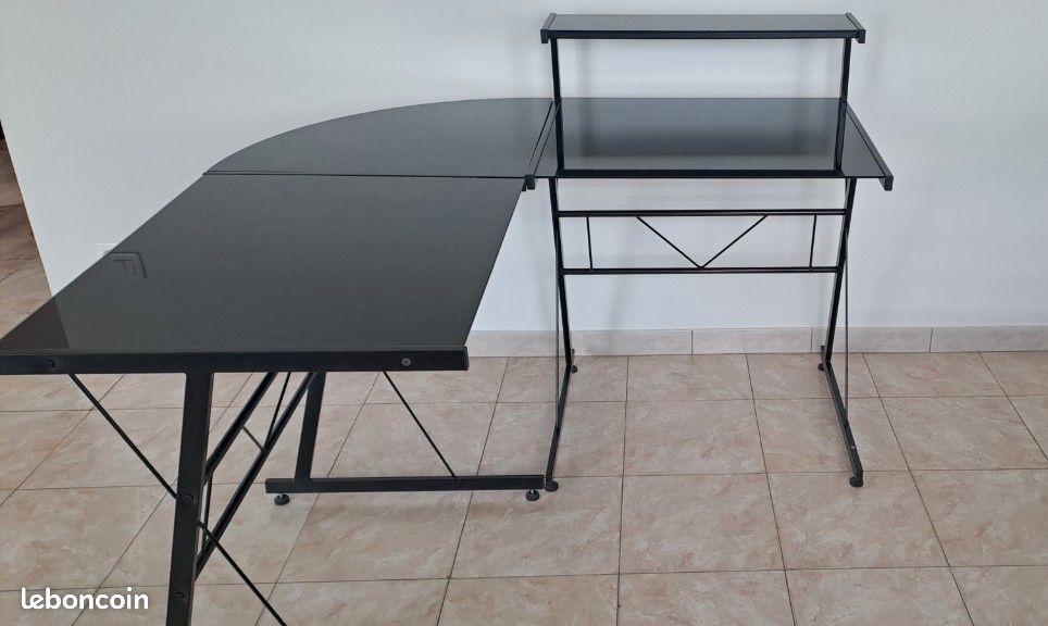 Bureau angle en verre (image 1)
