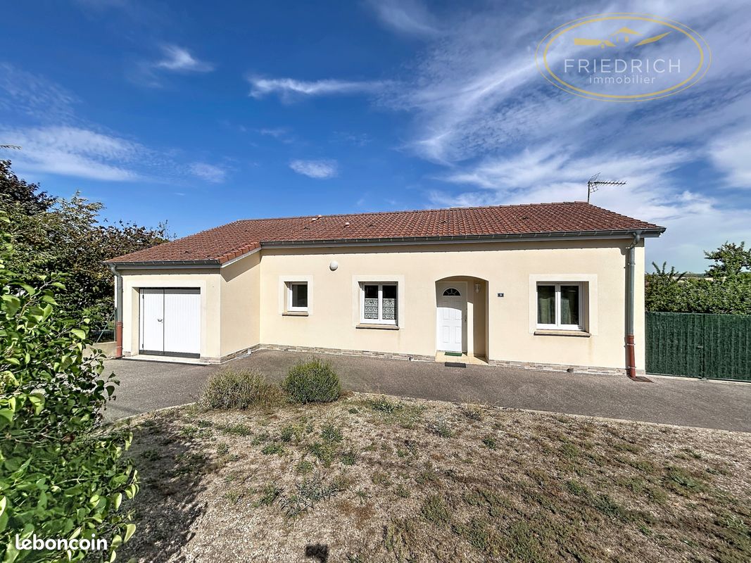 Maison 4 pièces 83 m² · à Sampigny · 83 m² · 153 000 €