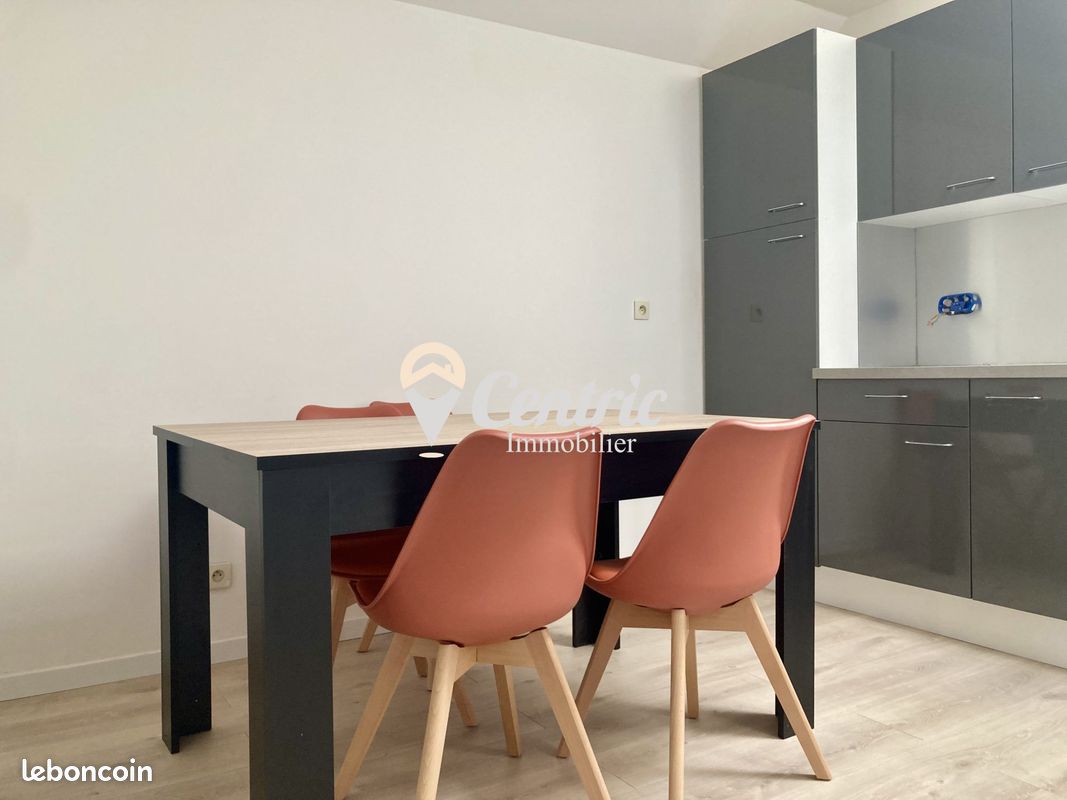Appartement 4 pièces 75 m² - Nueil-les-Aubiers 79250 (image 3)