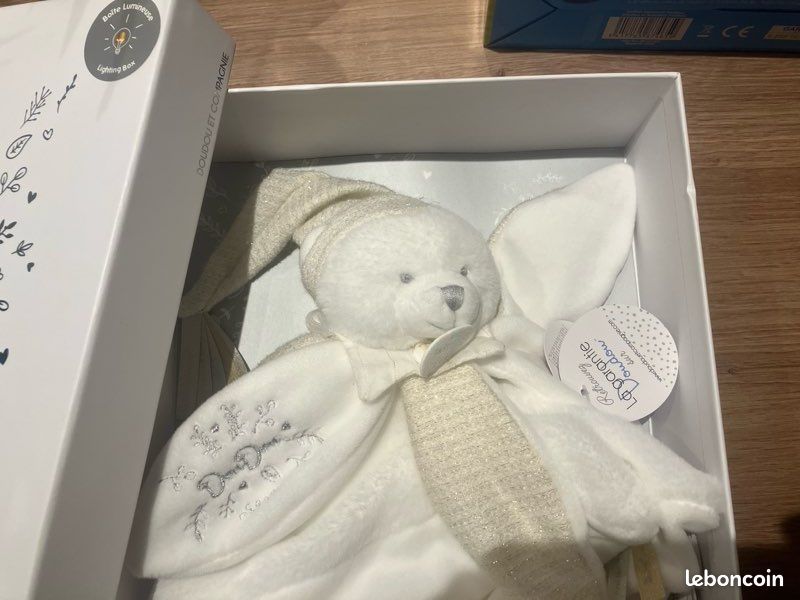 Peluche lapin blanc 25cm Doudou et Compagnie (image 2)