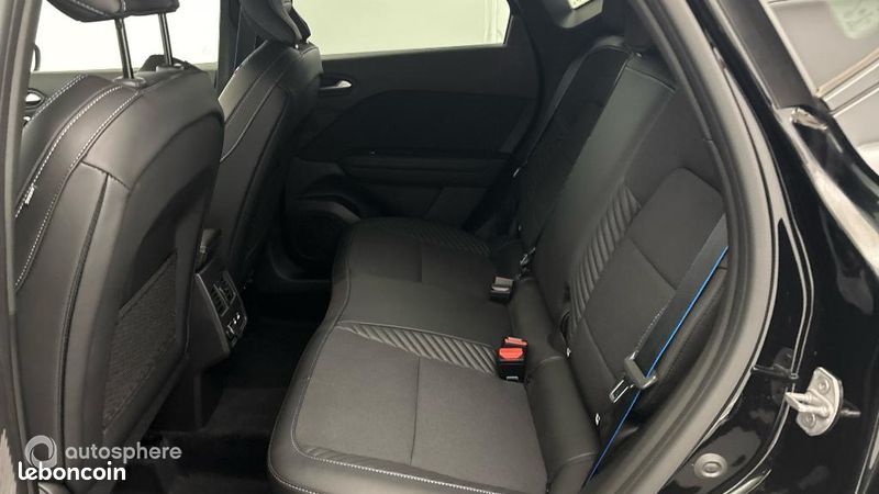 Renault Captur 1.6 E-Tech full hybrid 145ch esprit Alpine (image 13)