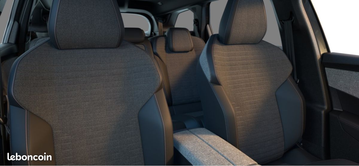 Peugeot 5008 (3) 1.2 HYBRID 145 E-DCS6 Allure Business (image 9)