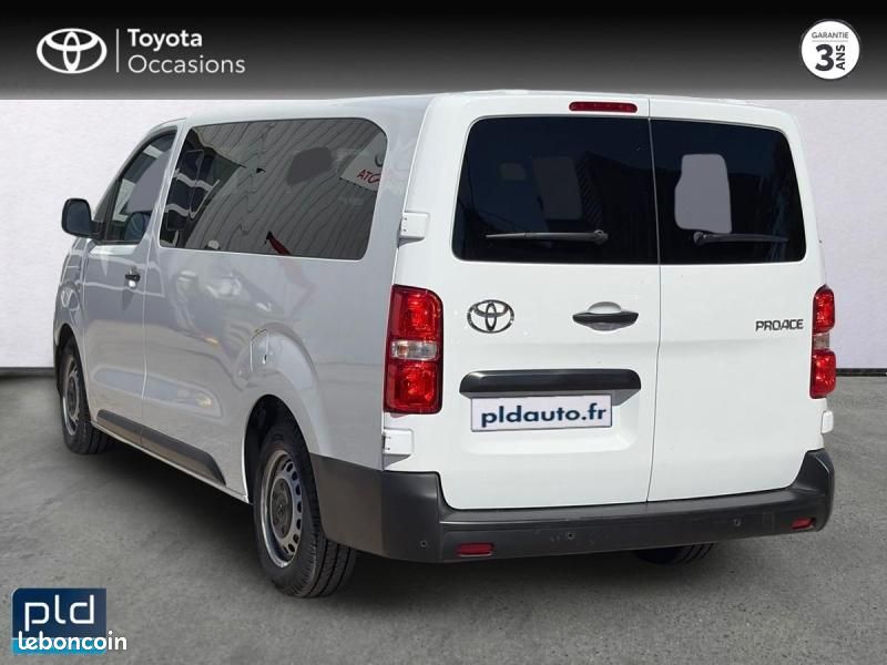 Toyota PROACE Combi Long 2.0 140 D-4D Dynamic Confort MC22 (image 2)
