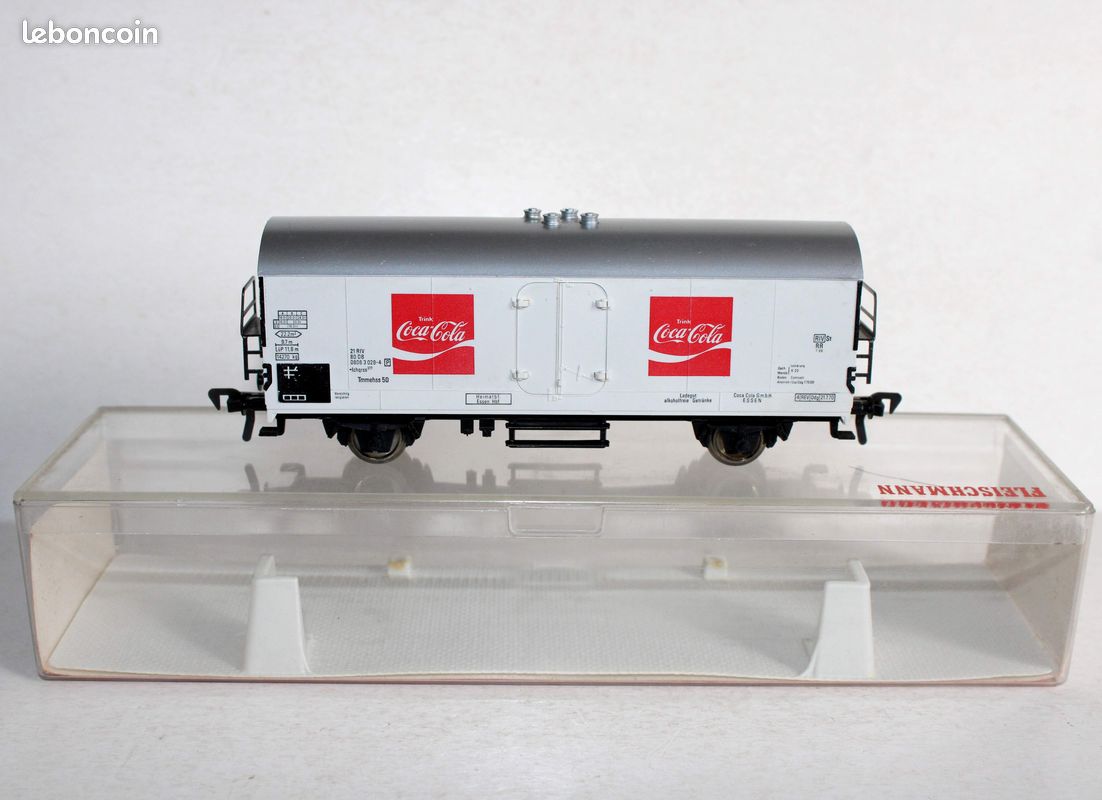 Wagon Couvert Coca-Cola Jouef HO – Boîte Cristal – Réf 626500 – Comme Neuf