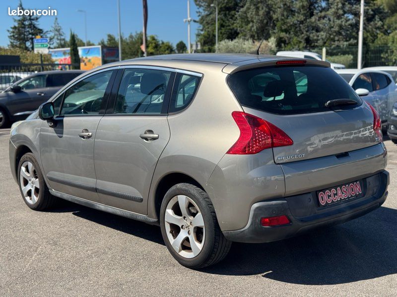 Peugeot 3008 1.6HDI 110ch (image 4)