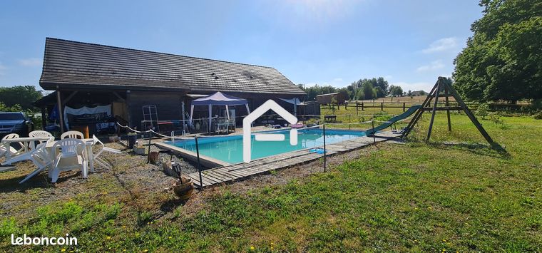 Propriété 6 pièces 149 m²
