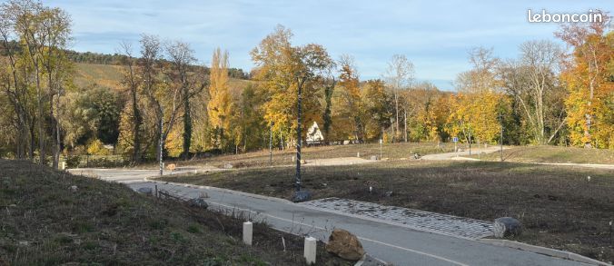Terrain à bâtir de 497 m² à COULOMMES-LA-MONTAGNE (51) · 119 000 €