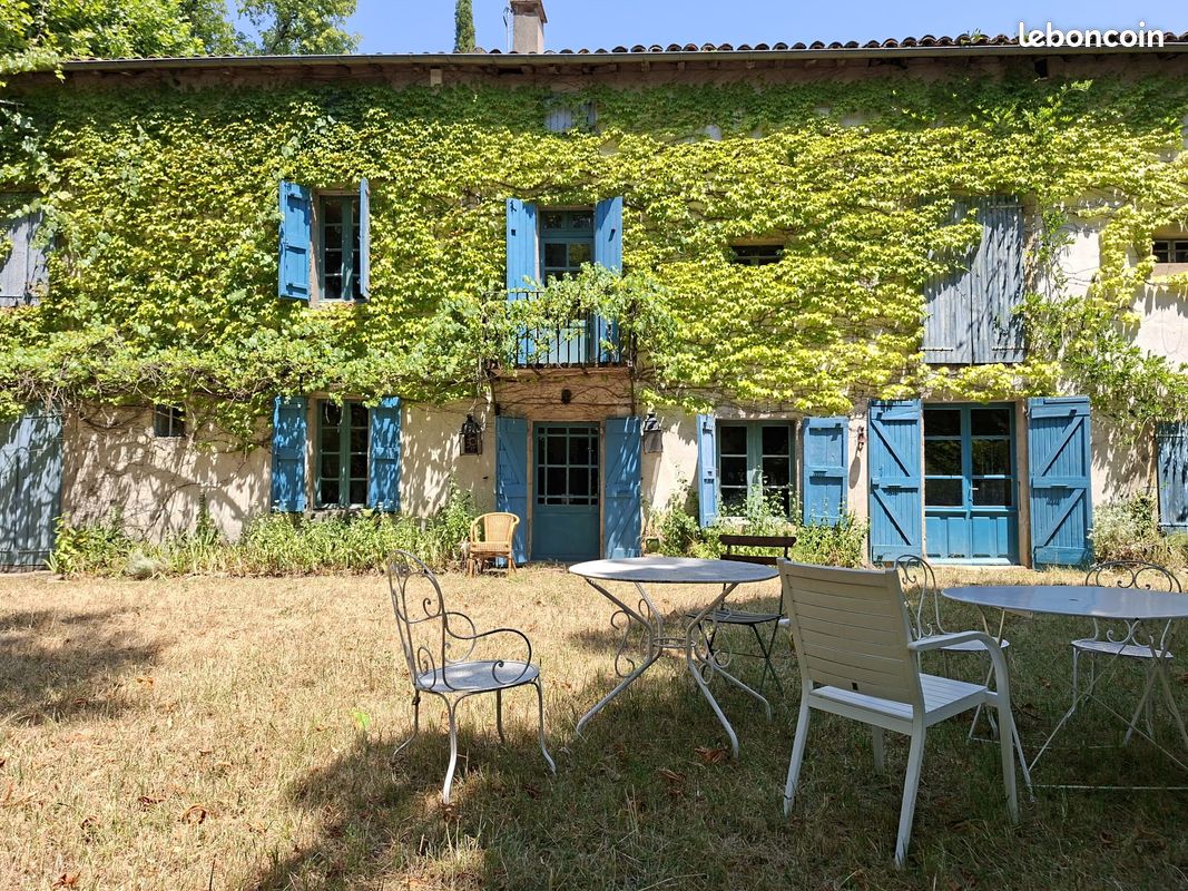 Maison 12 pièces 240 m² · à Mirepoix · 240 m² · 265 000 €
