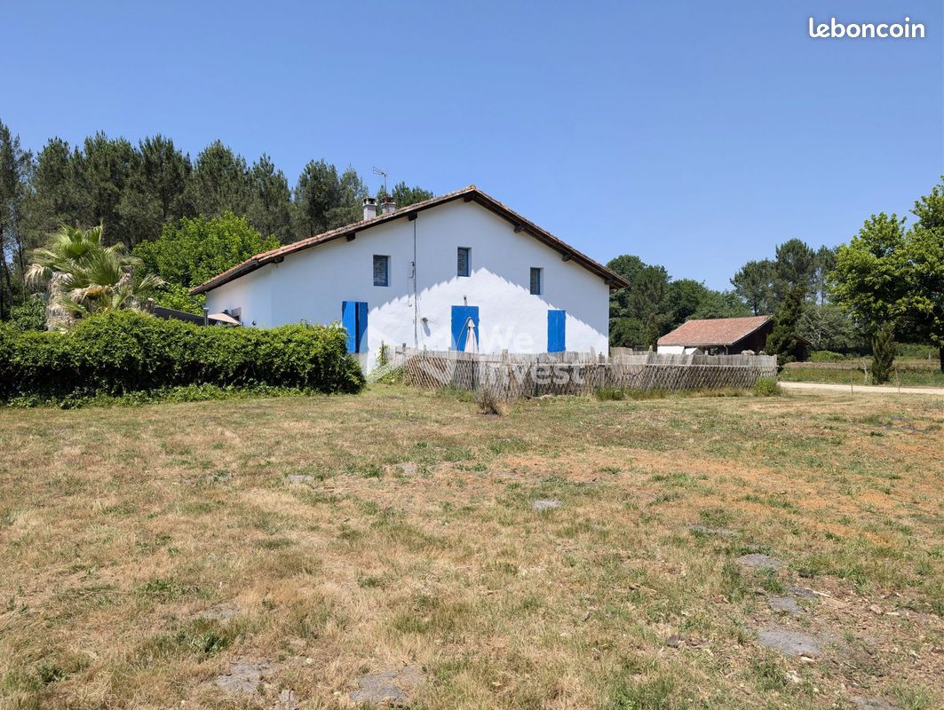 Maison 9 pièces 207 m² · à Garein · 207 m² · 365 000 €