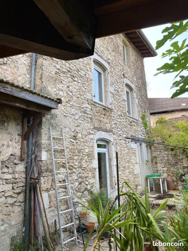 Maison 5 pièces 150 m² · à Saint-Nazaire-en-Royans · 150 m² · 215 000 €