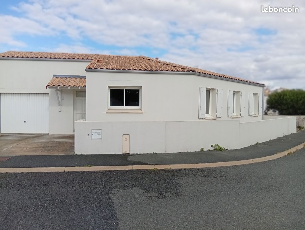 Maison 5 pièces 98 m² · à Charron · 98,2 m² · 275 000 €