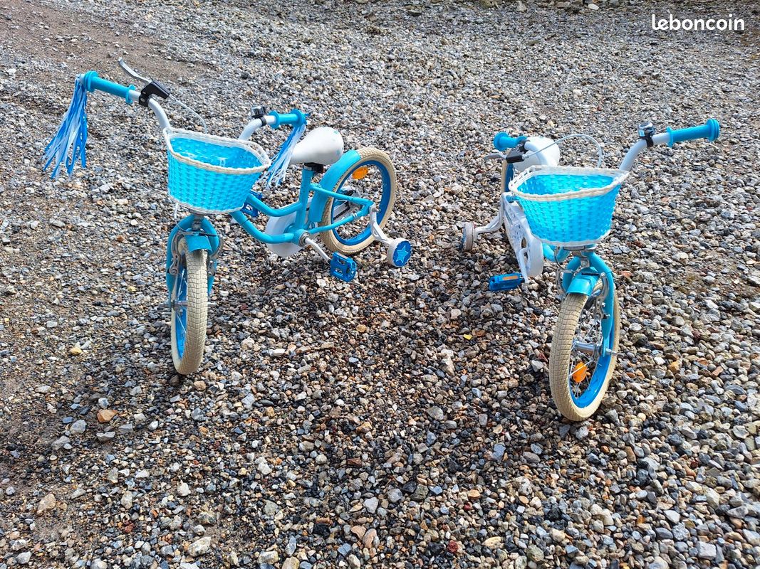 Vélo marque amigo avec roulette et panier
Panier et roulettes (image 12)