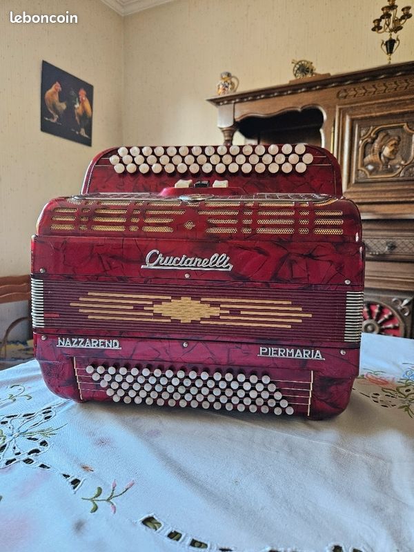 Accordéon Piermaria Crucianelli (image 1)