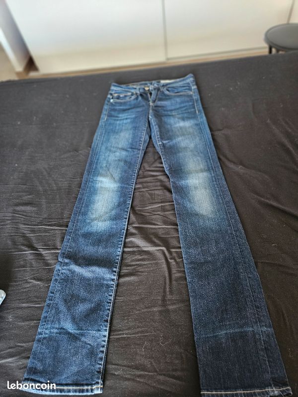 3 Jeans Levis.... (image 9)