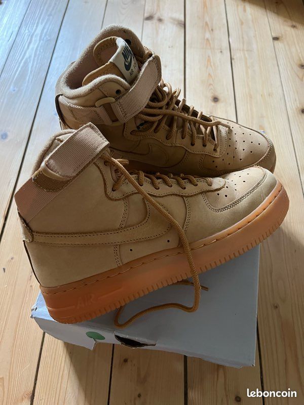 Basket Nike air force one high flax camel women Chaussures