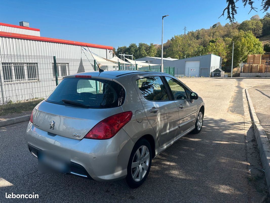 Peugeot 308 Anne 2008 1.6 HDI 110 cv 174000 km Voitures
