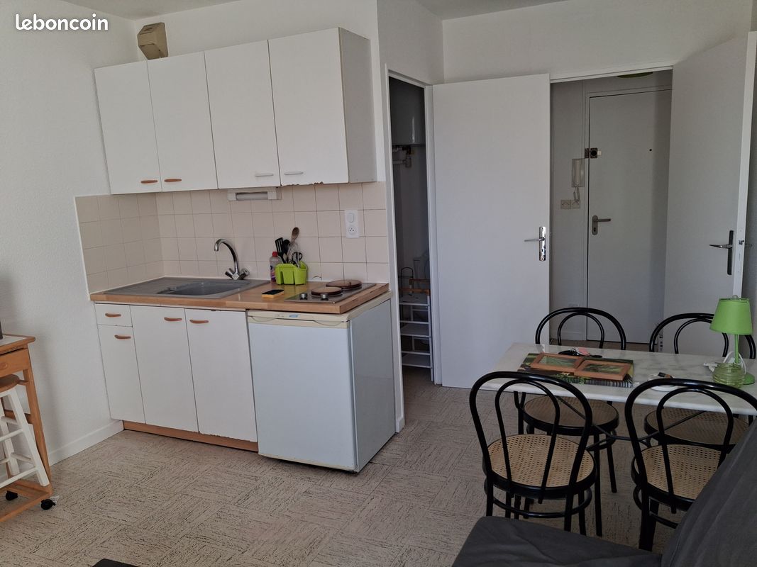 Appartement 1 pièce 20 m² · à Orléans · 20 m² · 430 €